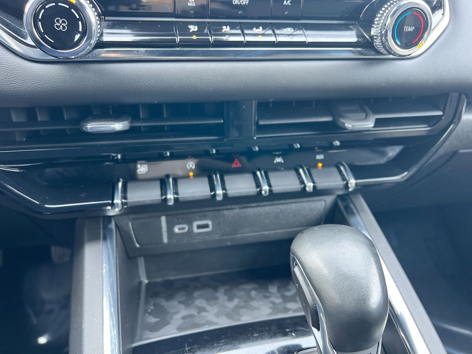 Used 2023 GMC Canyon Elevation w/ Trailering Package image 19