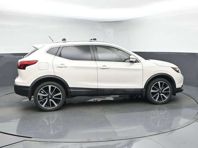 Used 2017 Nissan Rogue Sport SL w/ SL Premium Package AWD/4WD image 9
