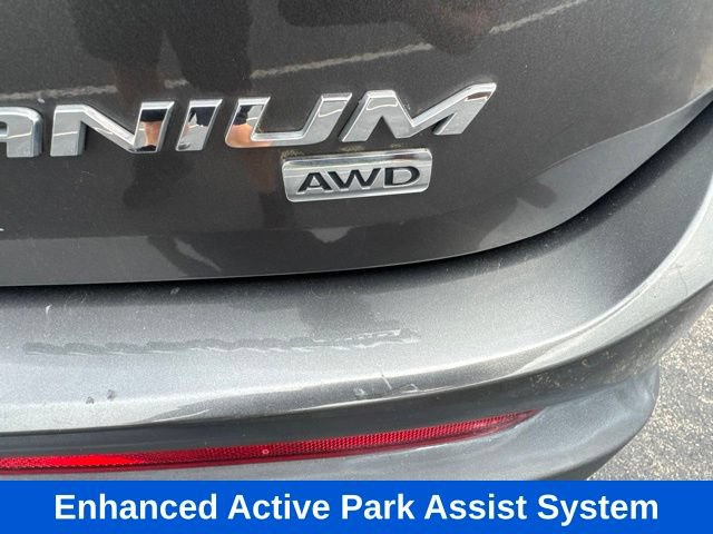 Used 2015 Ford Edge Titanium w/ Equipment Group 302A AWD/4WD image 17