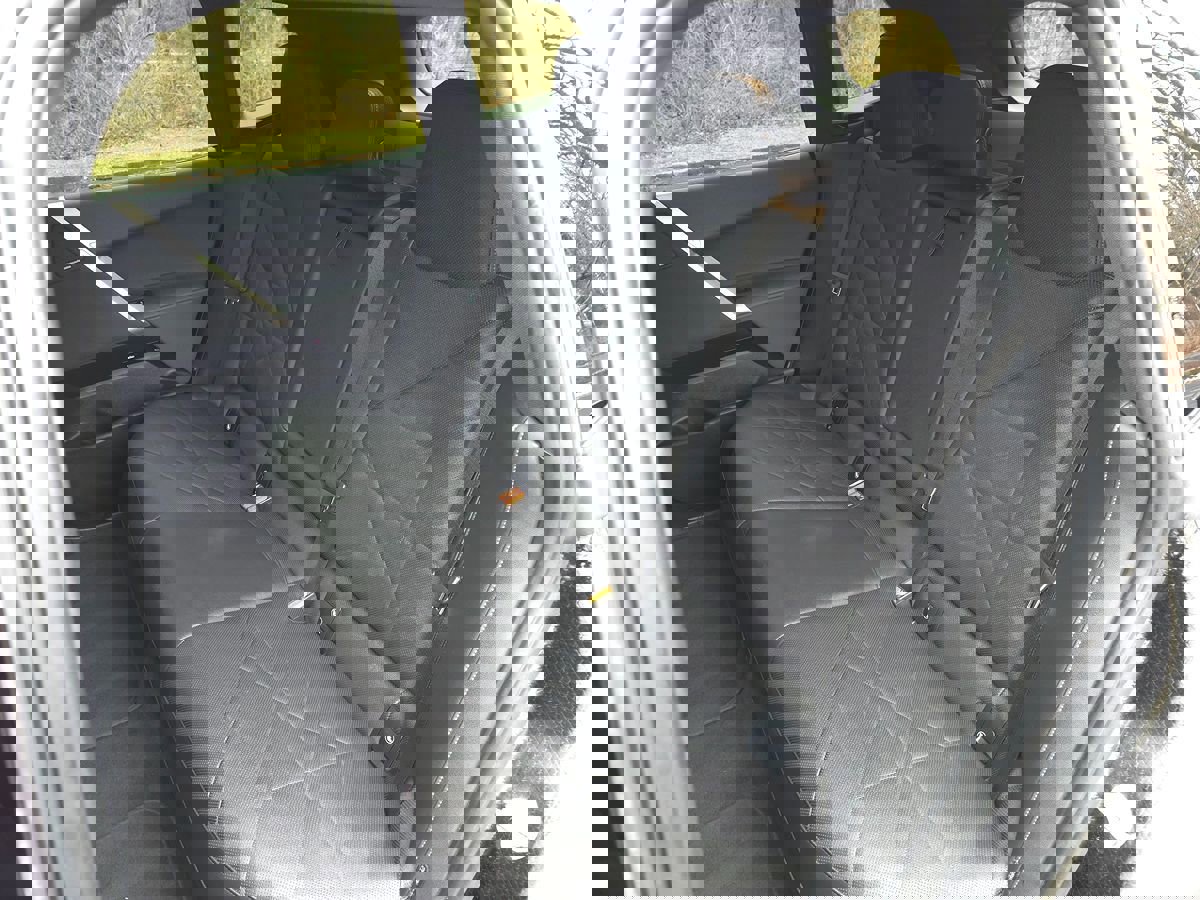 Used 2024 BMW iX xDrive50 w/ Premium Package image 16