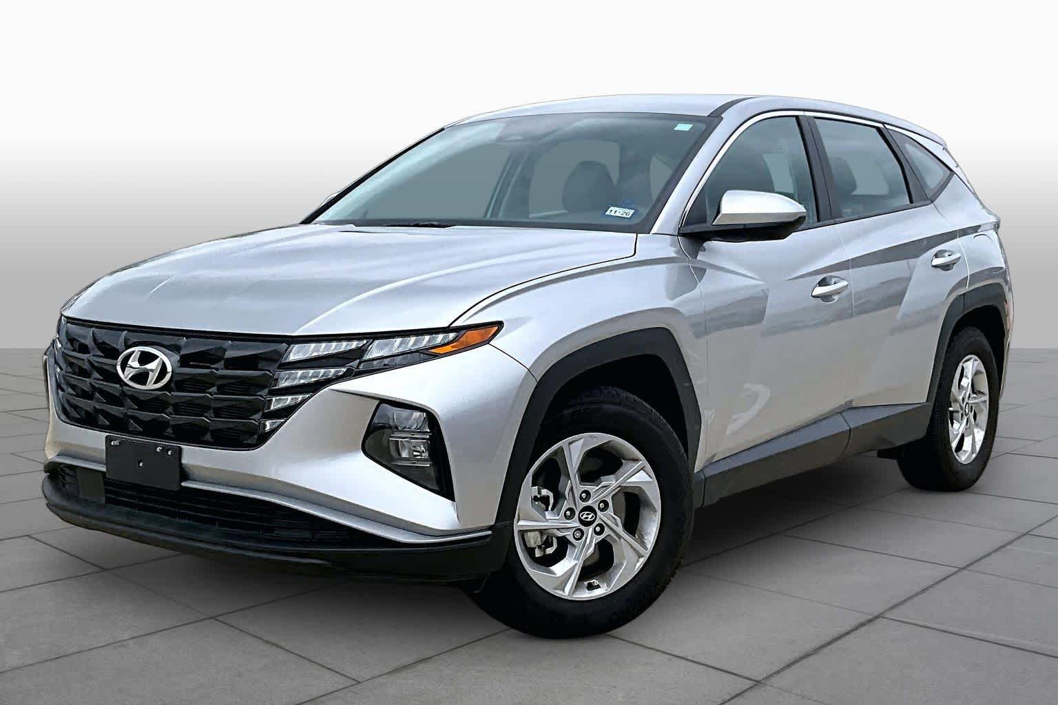 Used 2024 Hyundai Tucson SE FWD image 1