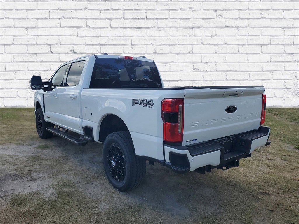 New 2026 Ford F350 Lariat w/ Black Appearance Package image 3