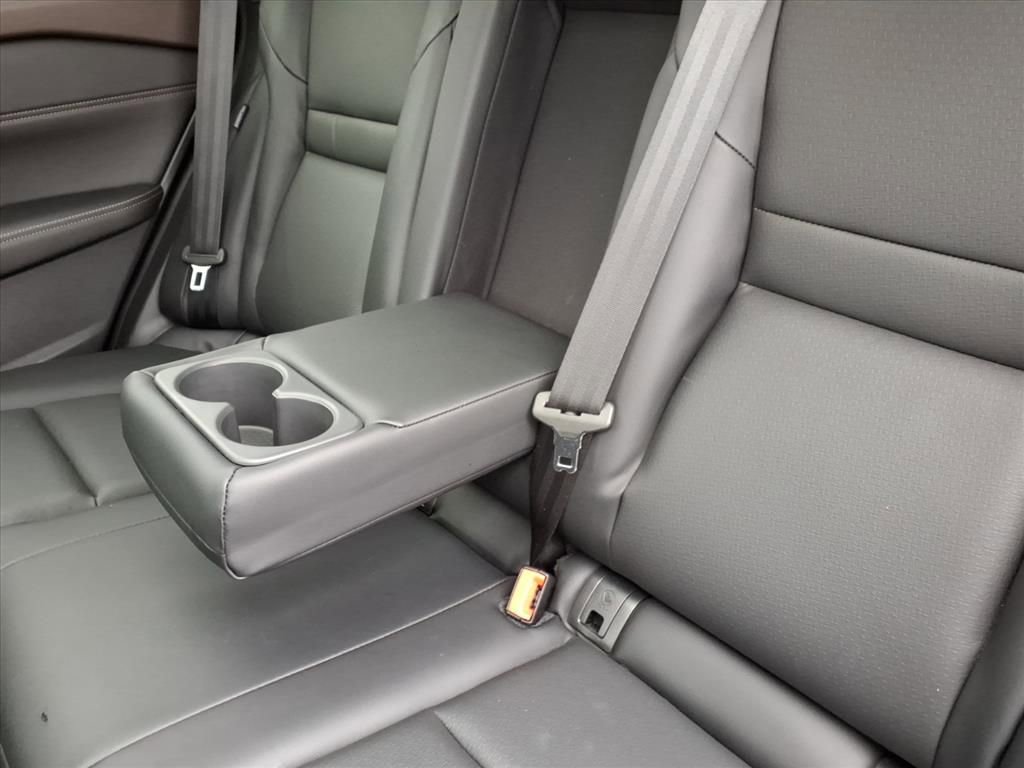 Used 2023 Nissan Rogue SV w/ SV Premium Package image 34