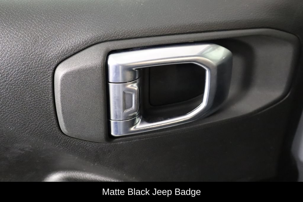 Used 2022 Jeep Wrangler Sport AWD/4WD image 20
