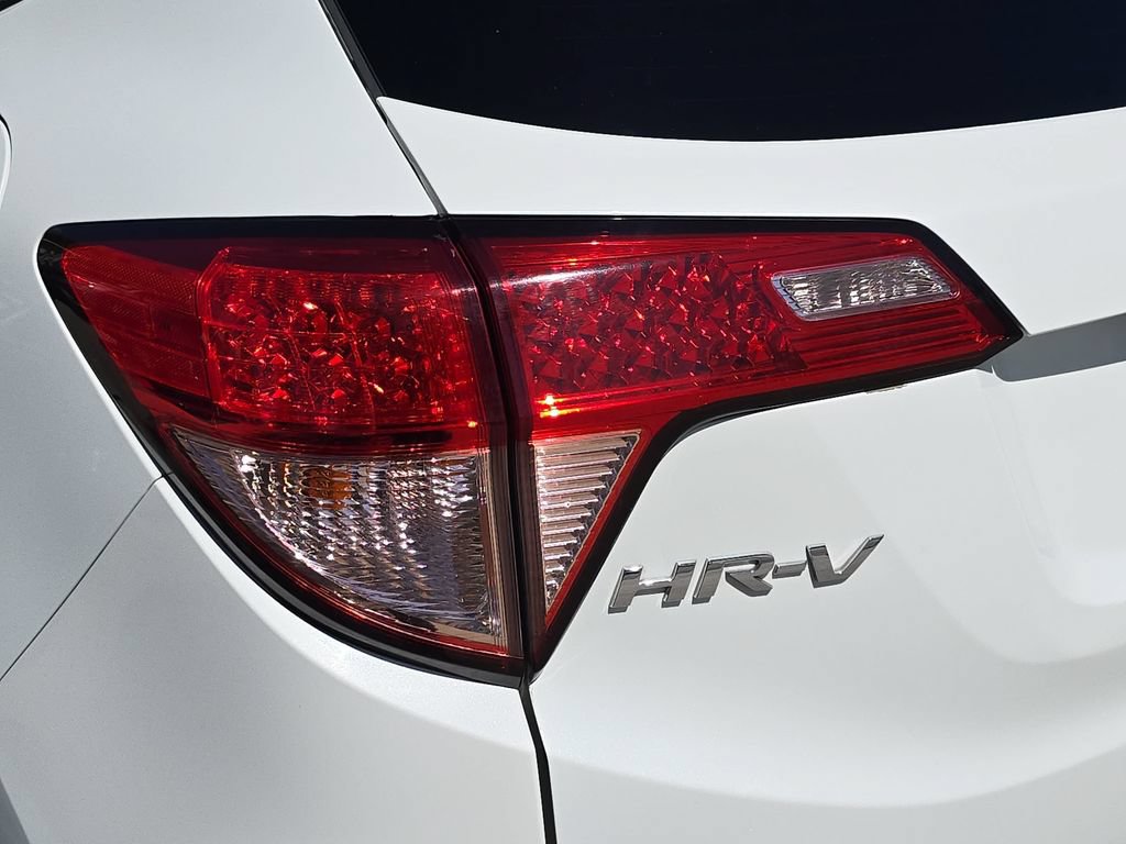 Used 2017 Honda HR-V EX image 36