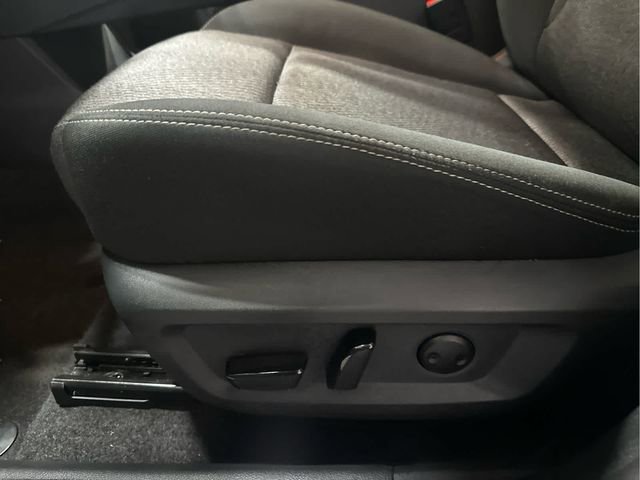 Certified 2024 Nissan Rogue SV AWD/4WD image 10