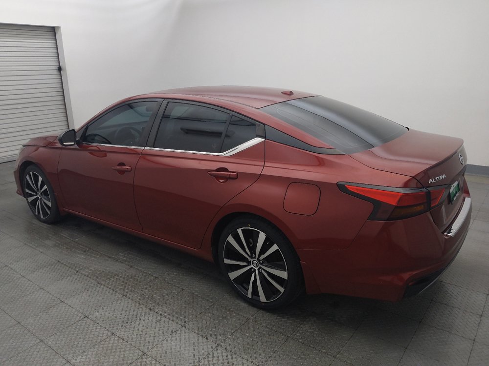 Used 2021 Nissan Altima 2.5 SR FWD image 3