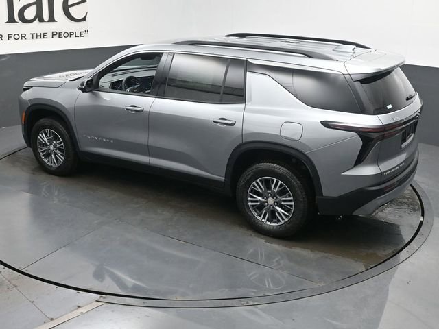 New 2026 Chevrolet Traverse LT w/ Driver Confidence Package AWD/4WD image 21