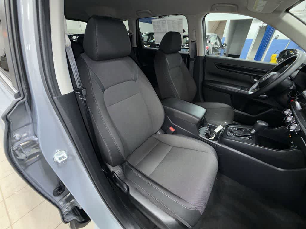 Used 2025 Honda CR-V LX image 16