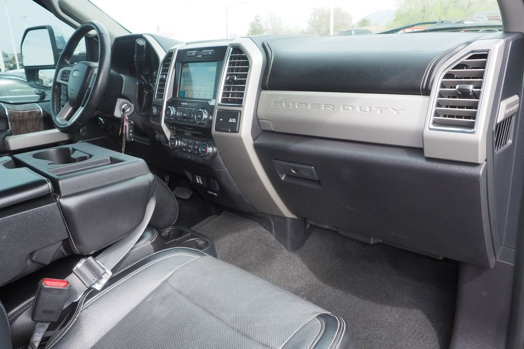 Used 2017 Ford F350 Lariat w/ Chrome Package AWD/4WD image 21