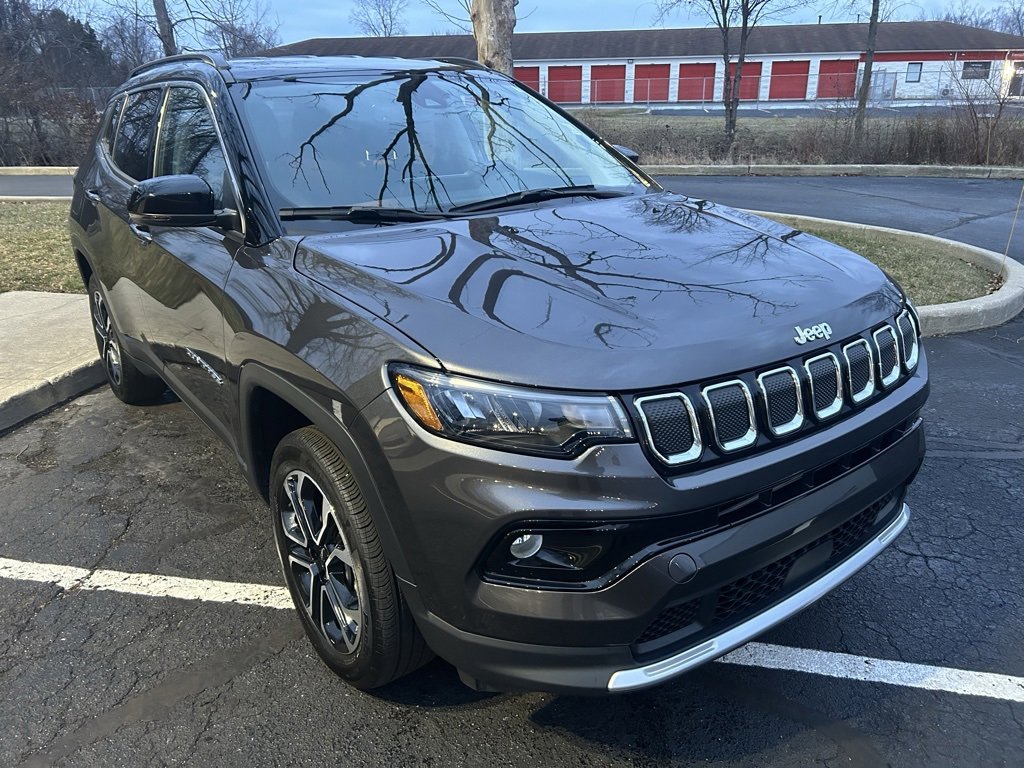 Used 2022 Jeep Compass Limited image 21