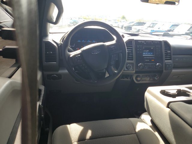 Used 2019 Ford F250 XL w/ STX Appearance Package AWD/4WD image 11