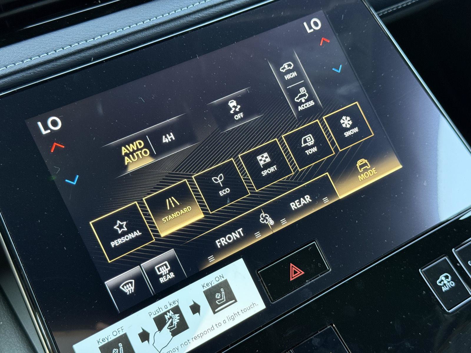 New 2027 INFINITI QX80 Sensory AWD/4WD image 16