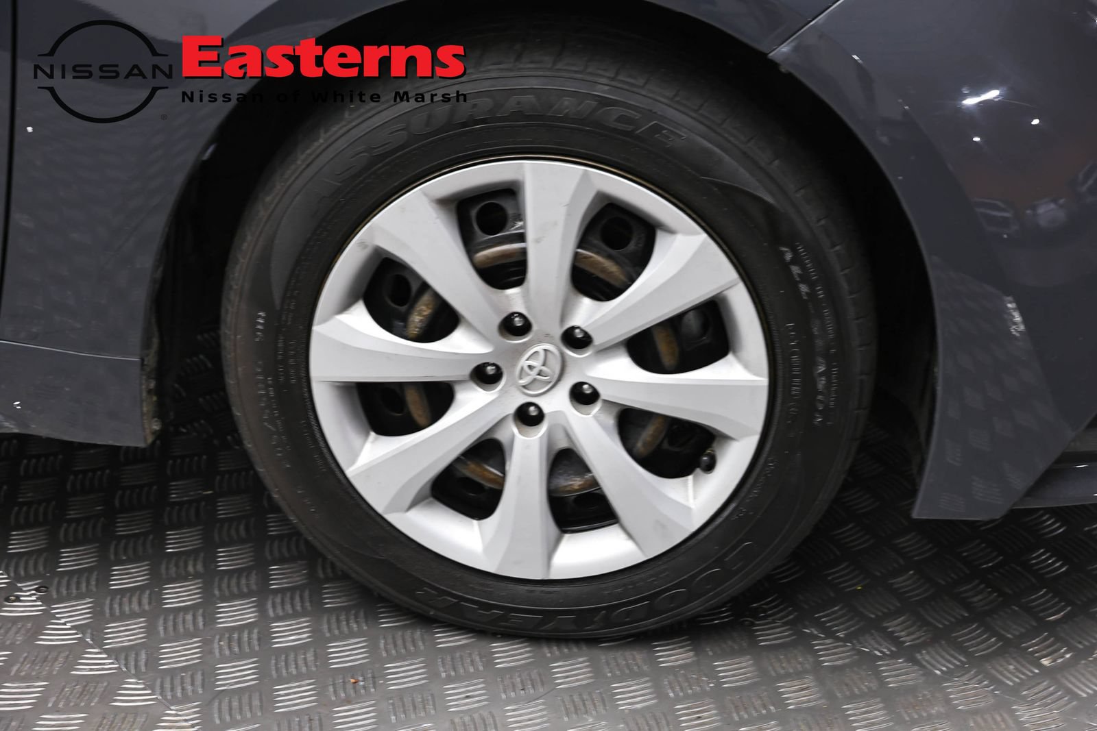 Used 2023 Toyota Corolla LE w/ Carpet Mat Package (TMS) FWD image 26