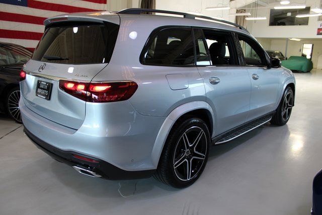 Used 2024 Mercedes-Benz GLS 450 4MATIC w/ AMG Line Exterior image 46