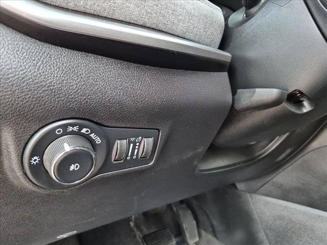 Used 2023 Jeep Compass Latitude AWD/4WD image 27