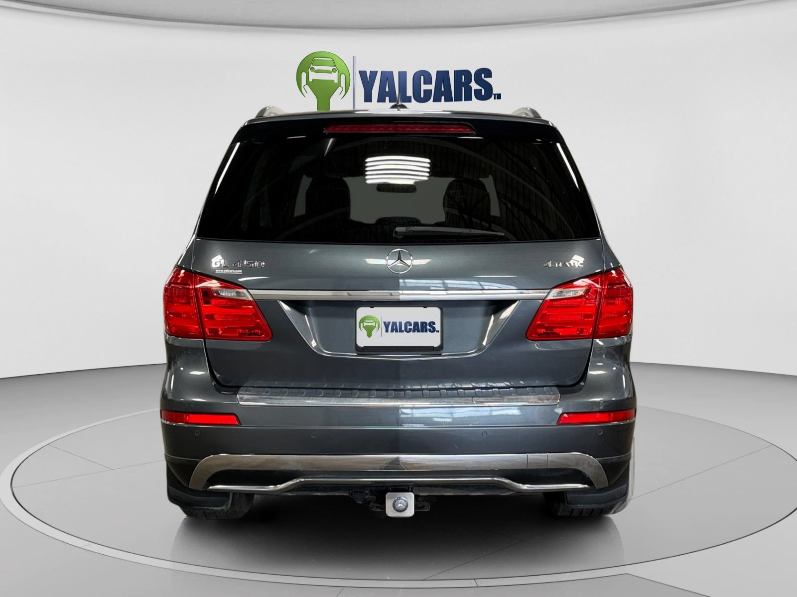 Used 2015 Mercedes-Benz GL 450 4MATIC w/ Parking Assist Package image 4