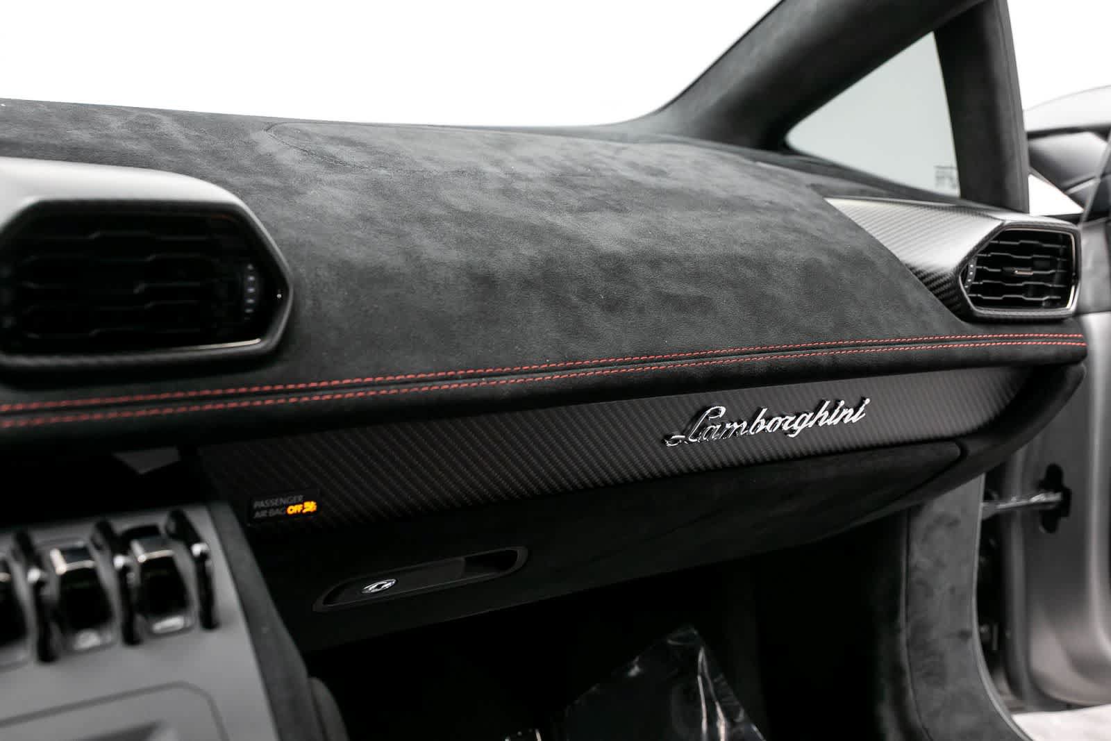 Used 2022 Lamborghini Huracan STO RWD image 30