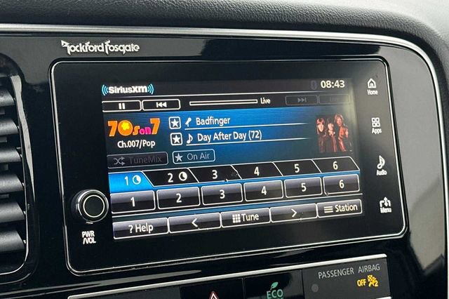 Used 2019 Mitsubishi Outlander GT image 16