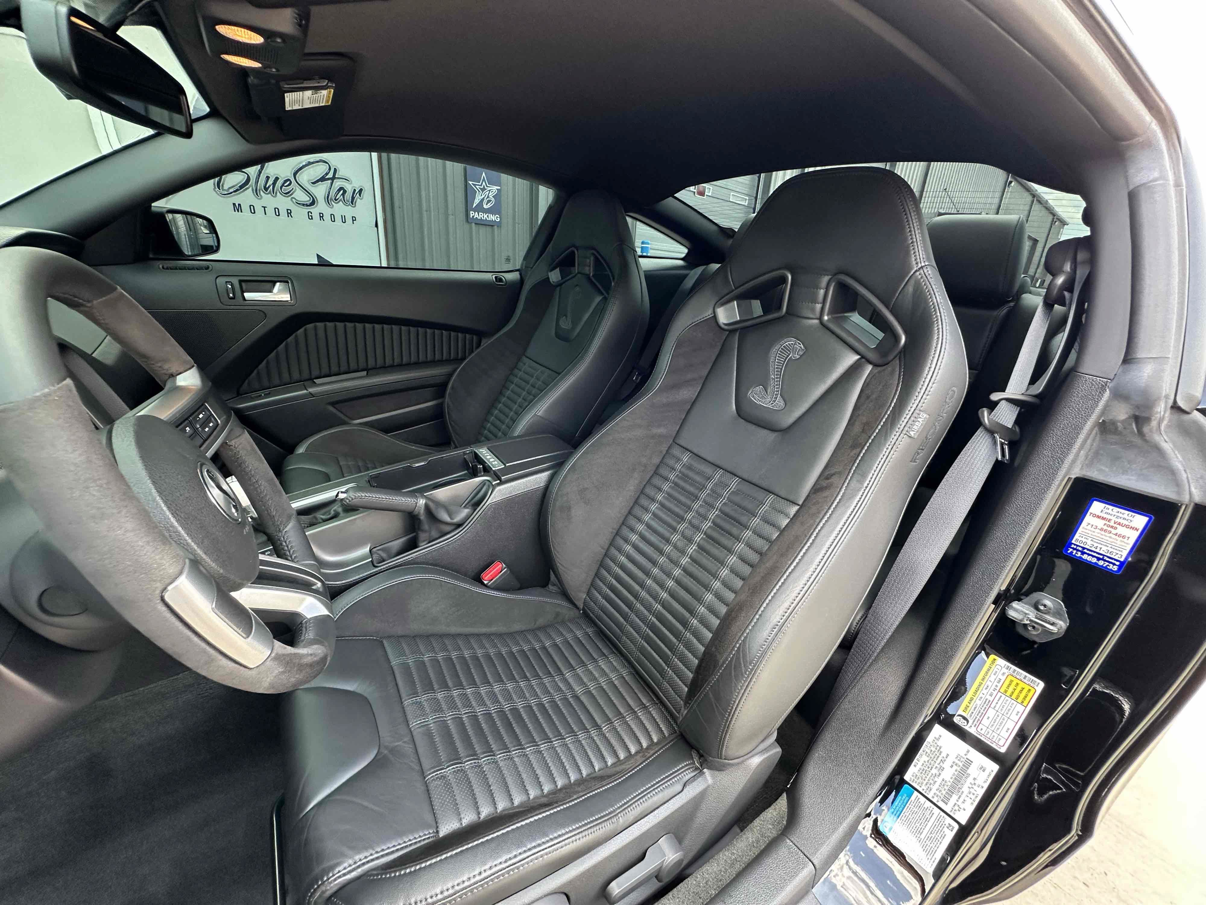 Used 2014 Ford Mustang Shelby GT500 w/ Equipment Group 821A RWD image 3