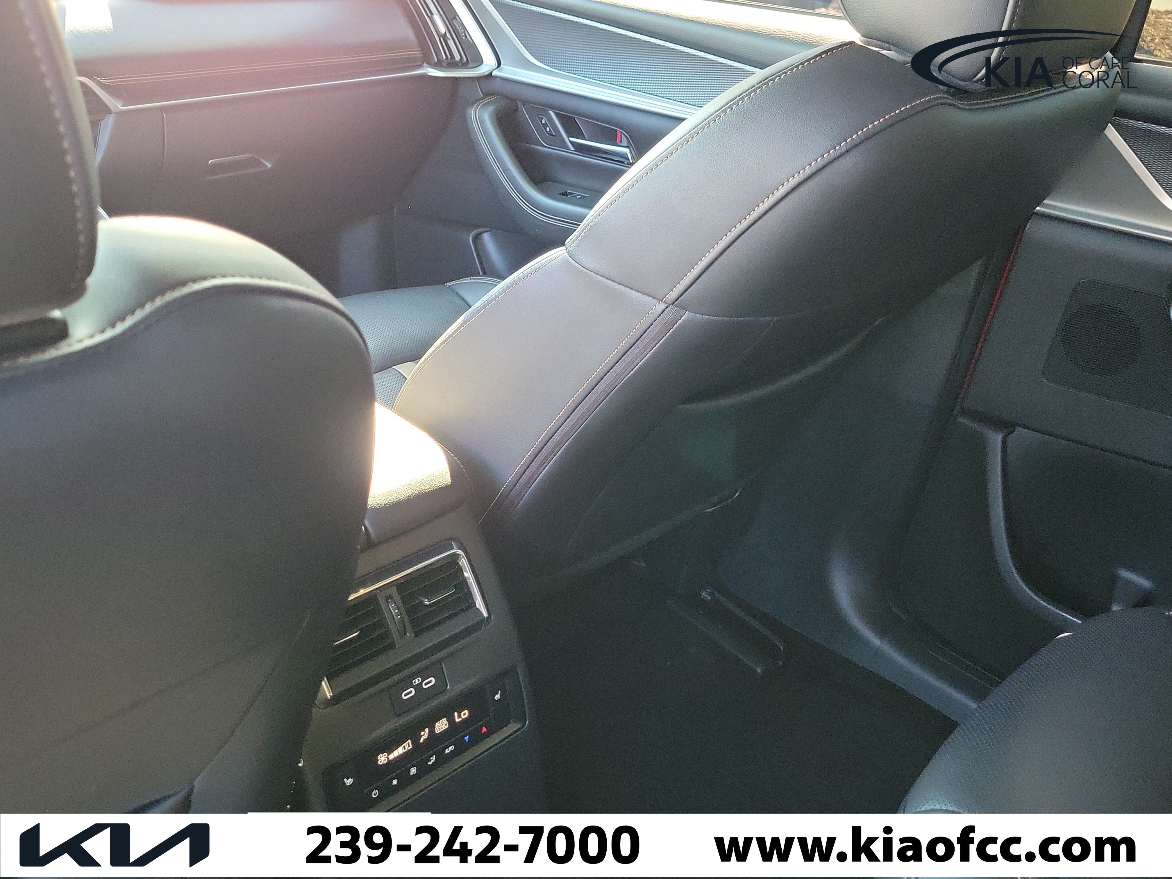 Used 2024 MAZDA CX-90 Plug-In Hybrid w/ Premium Plus AWD/4WD image 15