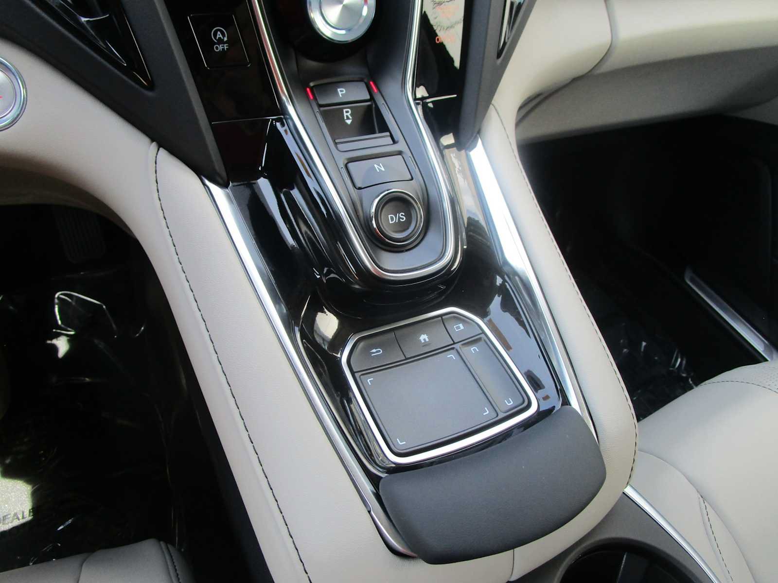 Certified 2026 Acura RDX SH-AWD w/ Technology Package image 23