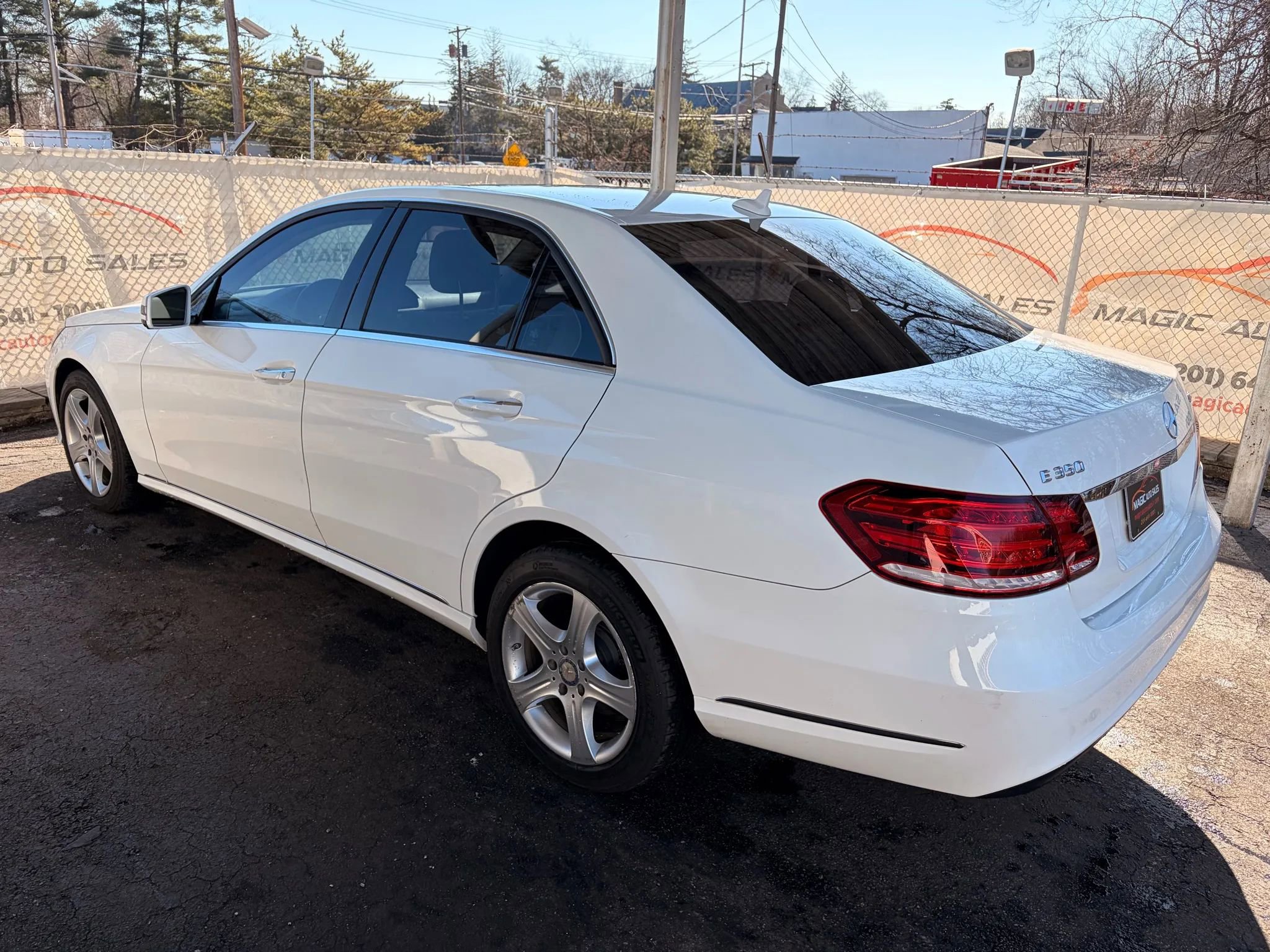 Used 2015 Mercedes-Benz E 350 4MATIC Sedan image 62