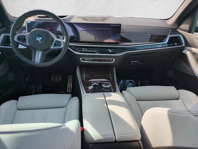 Certified 2026 BMW X5 xDrive40i w/ M Sport Package AWD/4WD image 19