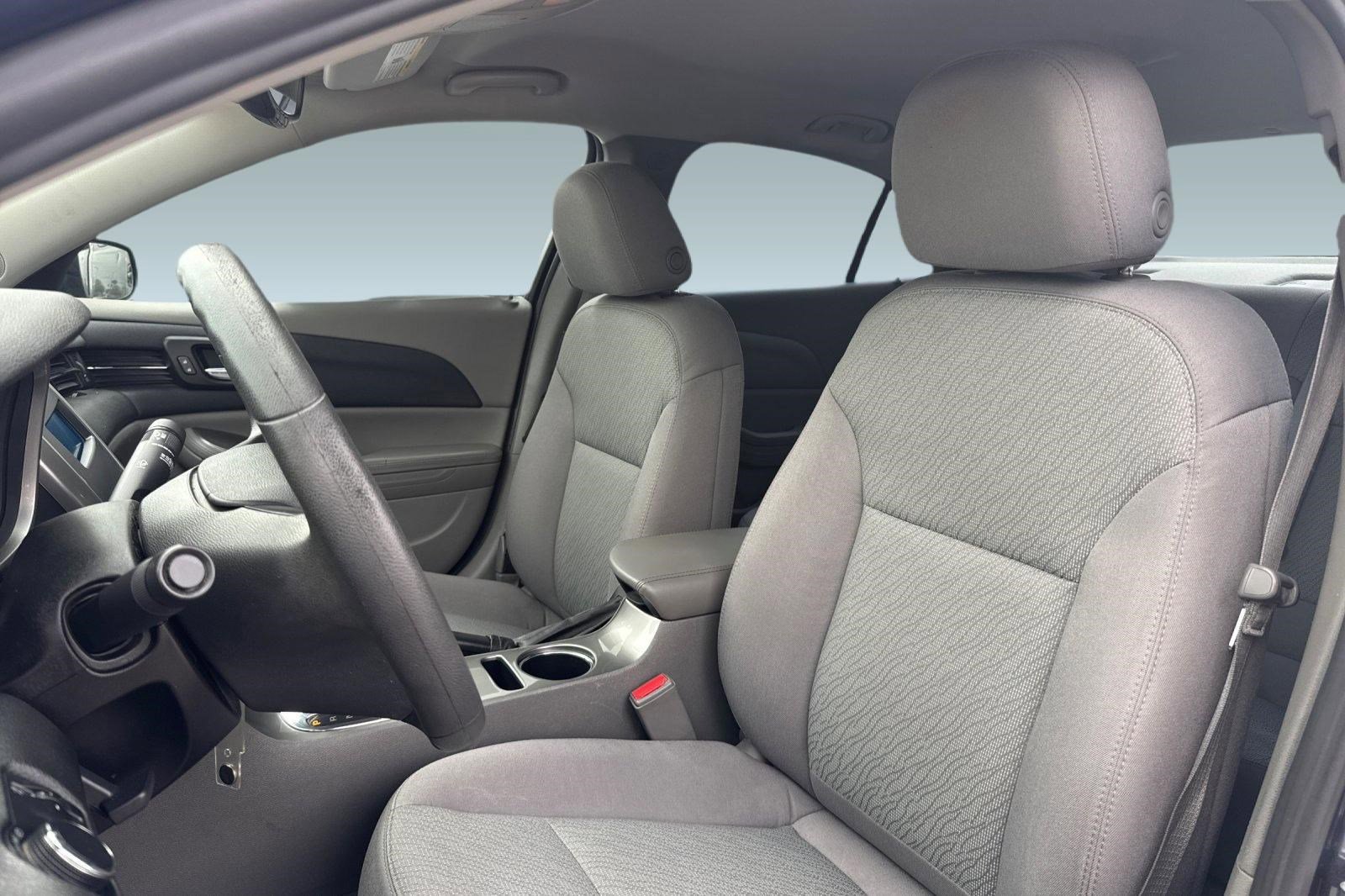 Used 2014 Chevrolet Malibu LS FWD image 5