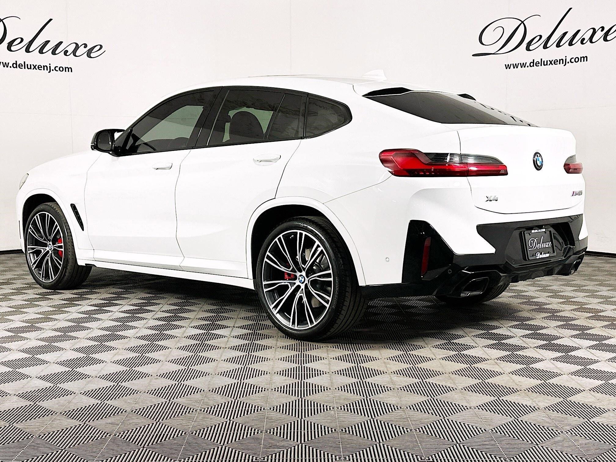 Used 2024 BMW X4 M40i AWD/4WD image 4