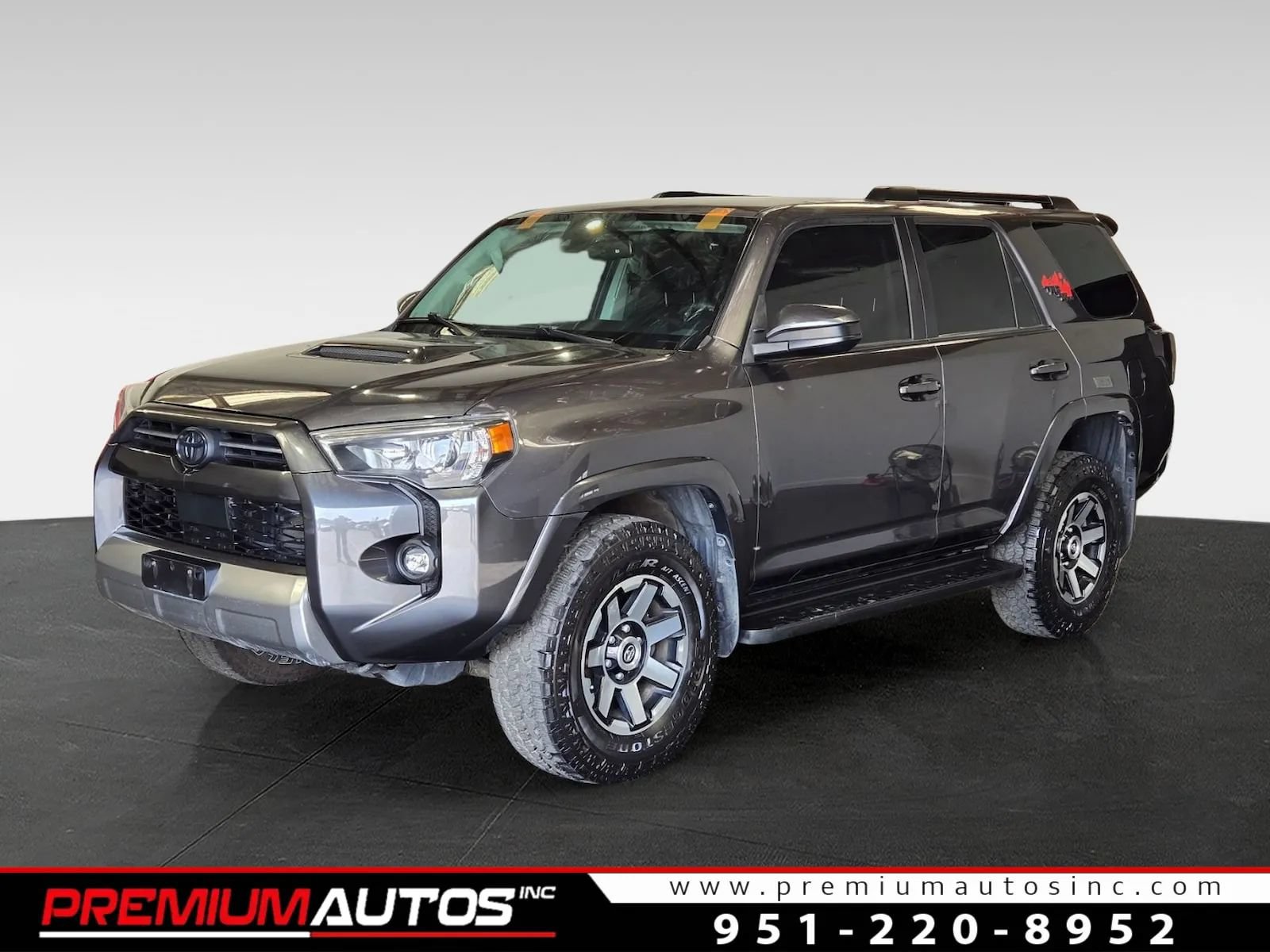 Used 2021 Toyota 4Runner TRD Off-Road AWD/4WD image 1