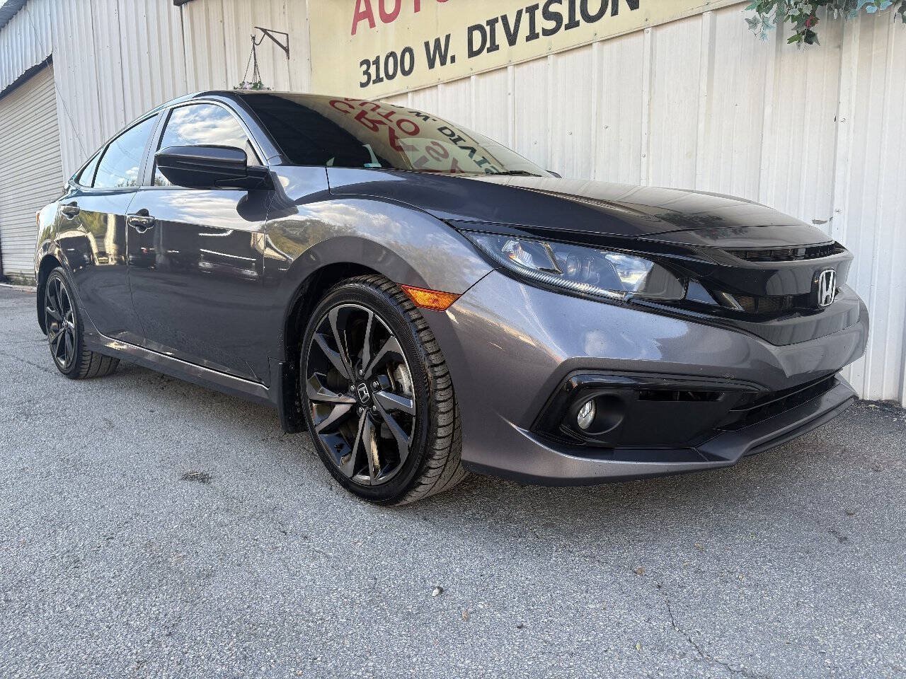 Used 2019 Honda Civic Sport image 4