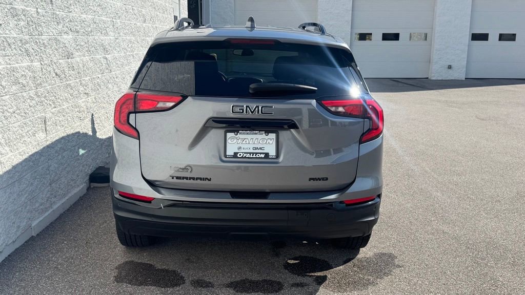 Used 2021 GMC Terrain SLE w/ Driver Convenience Package image 8