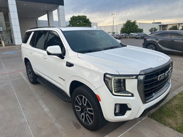 Used 2024 GMC Yukon AT4 w/ Technology Package image 2
