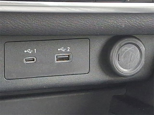 Used 2023 Nissan Rogue SV image 22