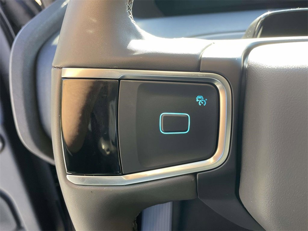 New 2025 Ford Expedition Active image 22