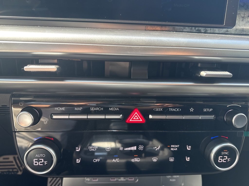 New 2026 Hyundai Ioniq 9 Calligraphy image 12