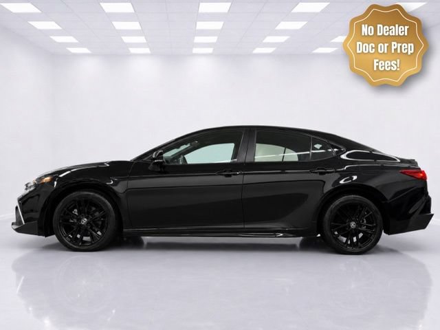 Used 2026 Toyota Camry SE FWD video 2