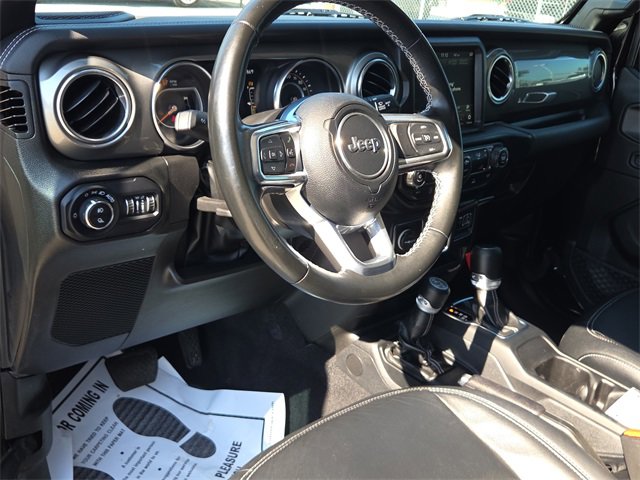 Used 2022 Jeep Gladiator Overland image 15
