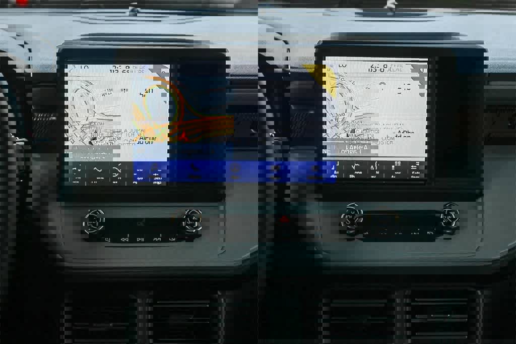 New 2024 Ford Maverick Lariat w/ 4K Tow Package image 13