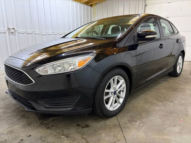 Used 2016 Ford Focus SE image 3