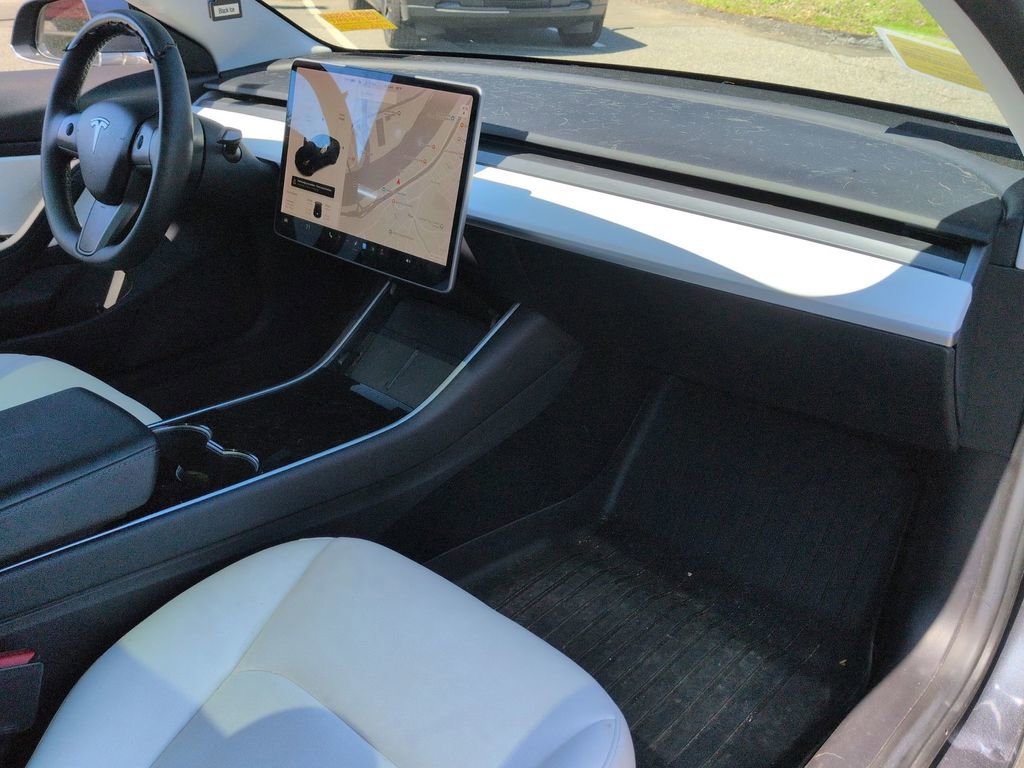 Used 2020 Tesla Model 3 RWD image 25