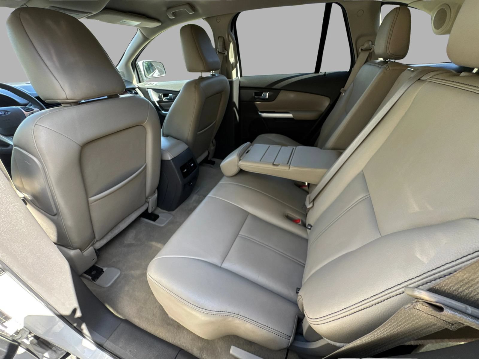 Used 2011 Ford Edge Limited w/ Driver Entry Pkg FWD image 32
