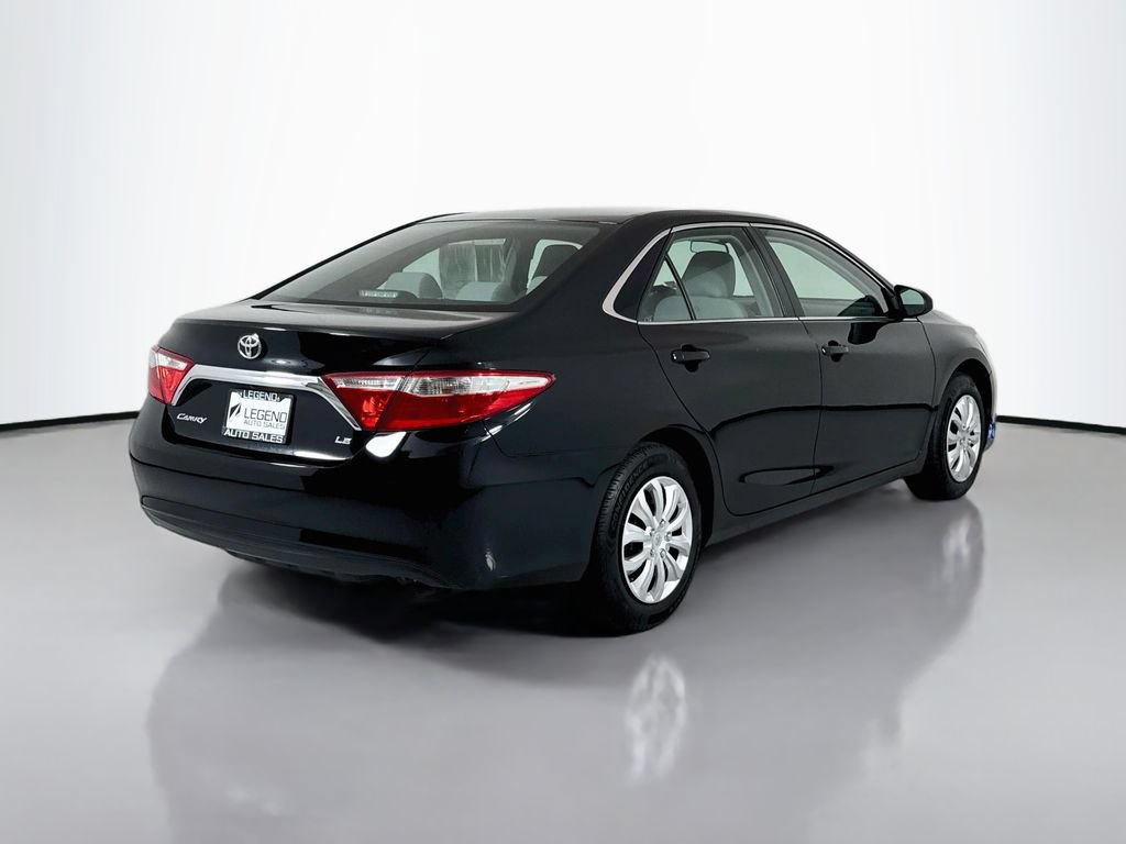 Used 2015 Toyota Camry LE FWD image 5