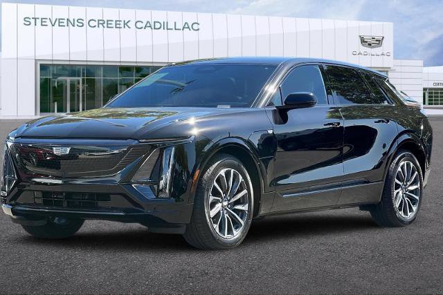 New 2026 Cadillac Lyriq Sport w/ LPO, Floor Liner Package AWD/4WD image 7