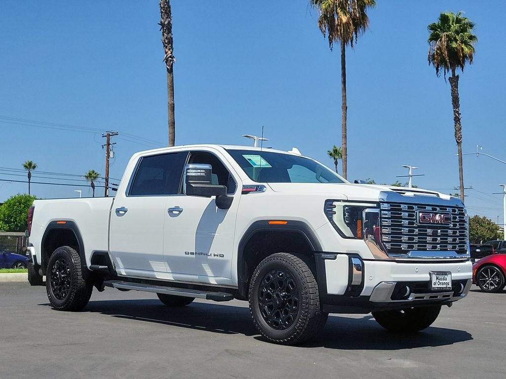 Used 2024 GMC Sierra 3500 Denali w/ Denali Reserve Package AWD/4WD image 42