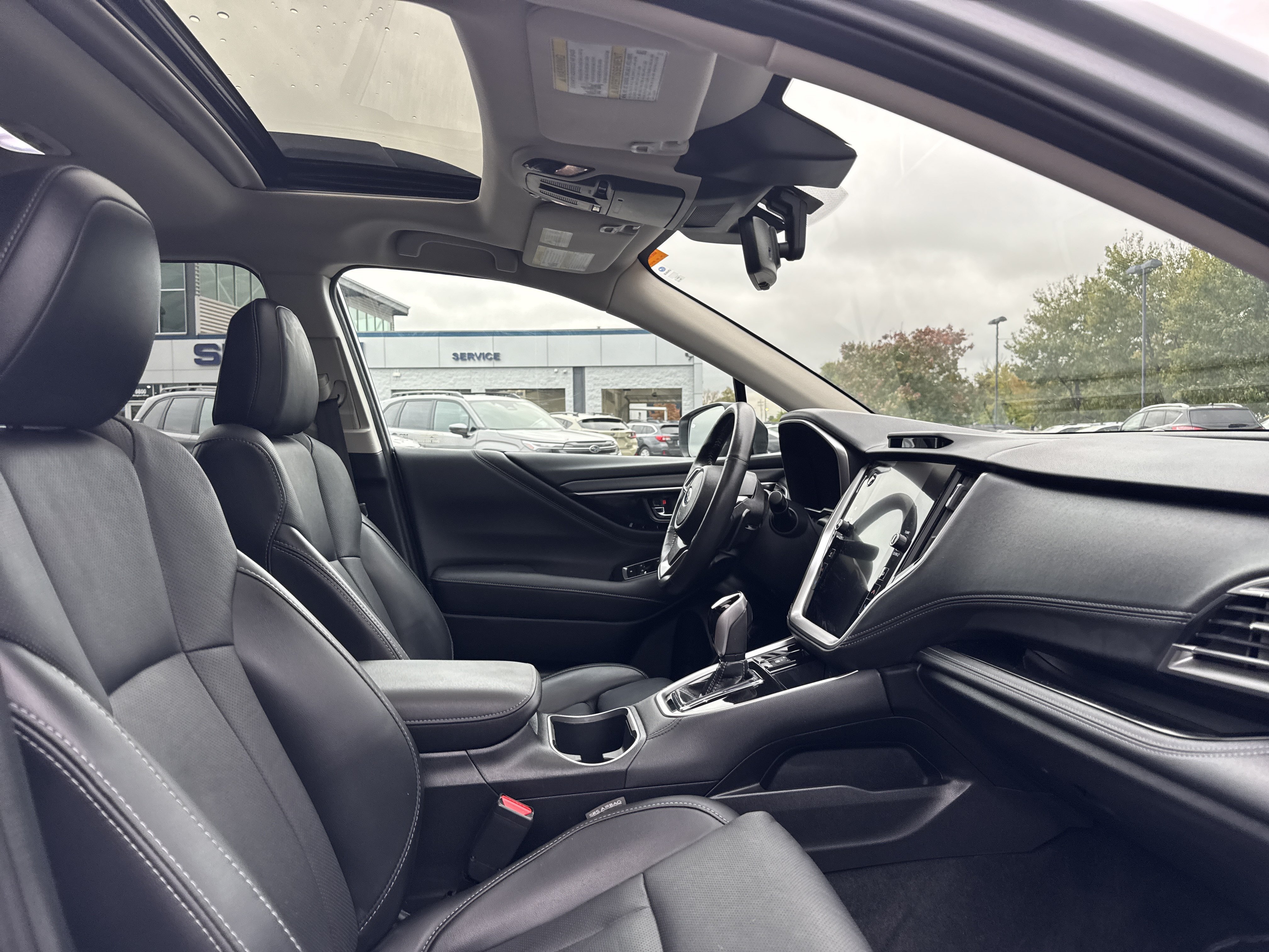 Used 2024 Subaru Outback Limited AWD/4WD image 13
