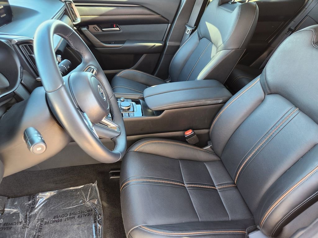 Used 2025 MAZDA CX-50 AWD 2.5 Hybrid w/ Premium Pkg image 5