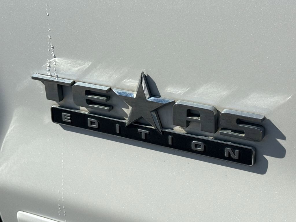 Used 2017 Chevrolet Silverado 1500 LT w/ Texas Edition image 4