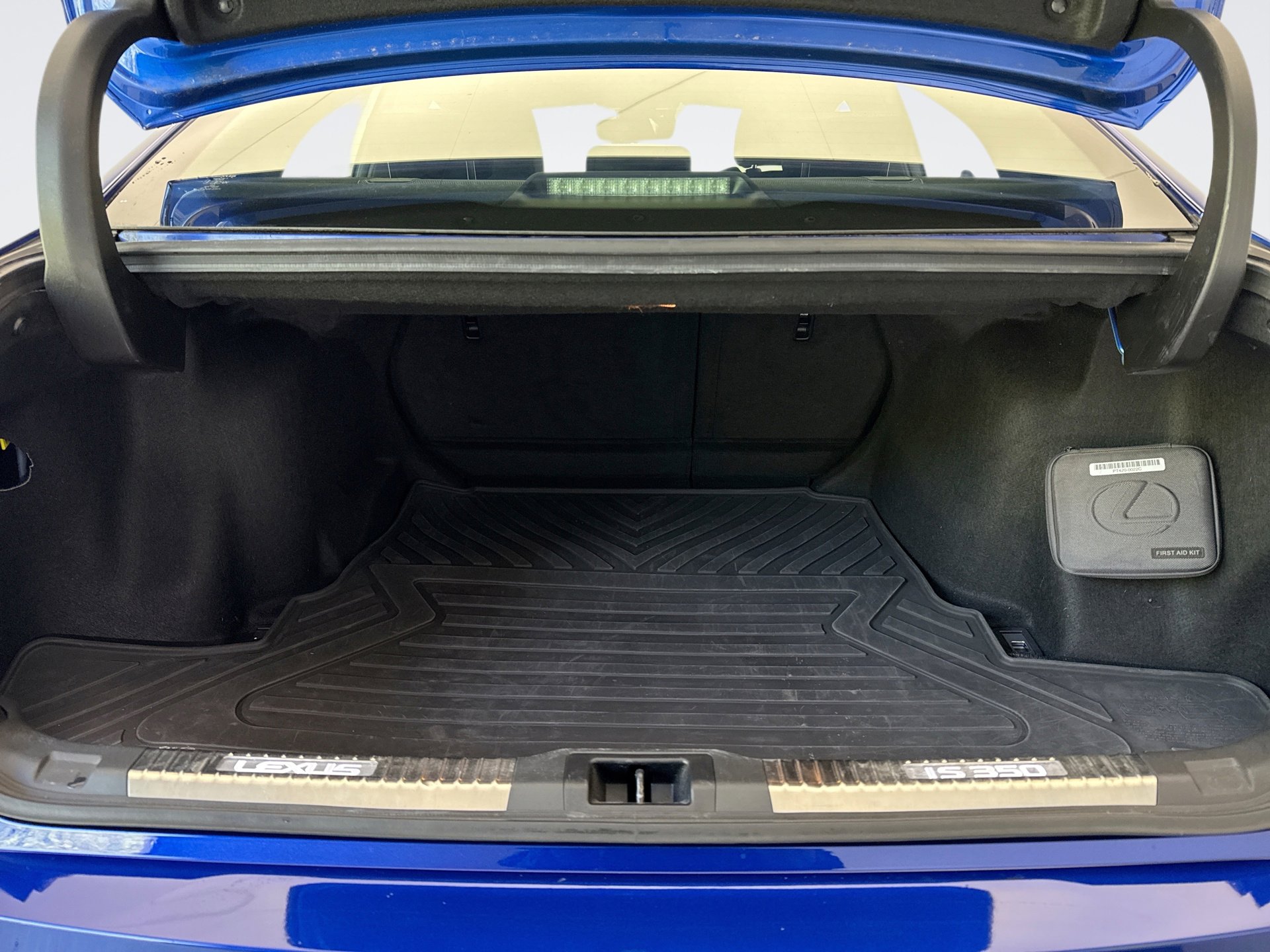 Used 2022 Lexus IS 350 F Sport w/ Memory Package image 19